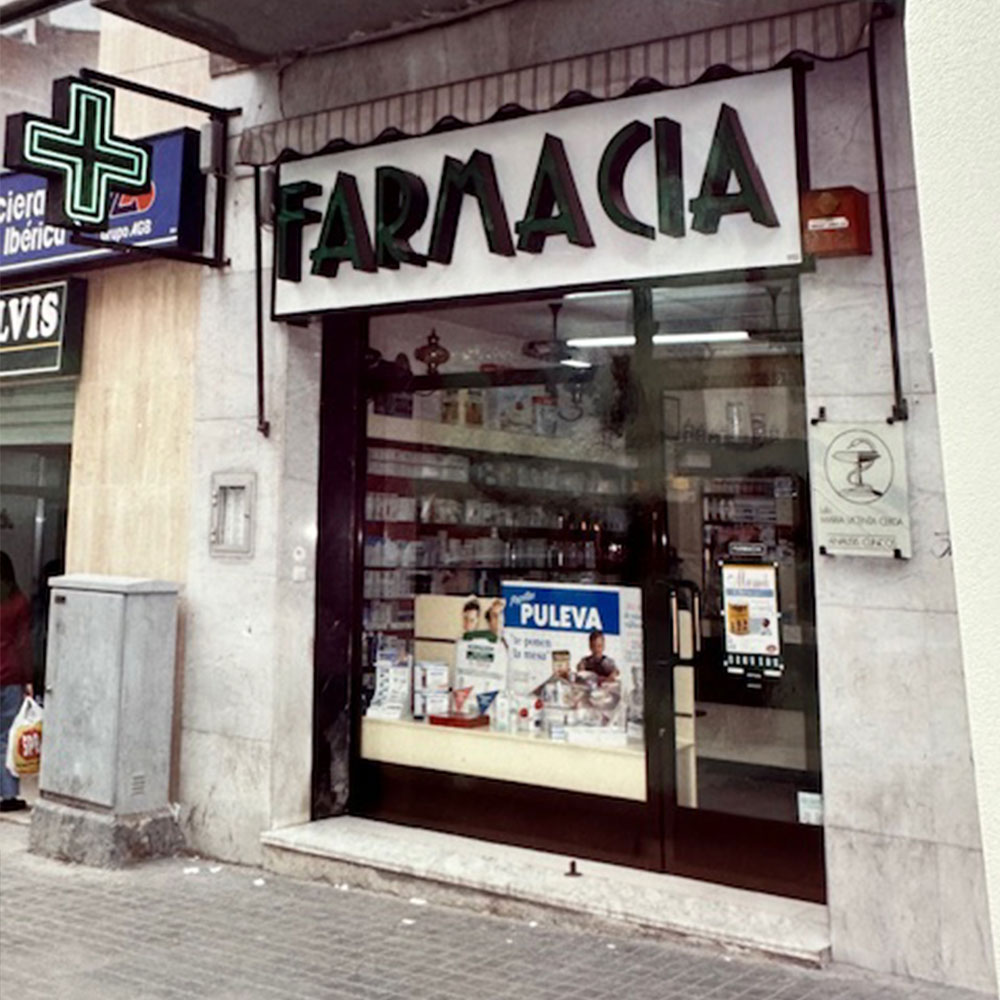 IMAGEN DE LA FARMACIA SANTA ROSA ADQUIRIDA EN 1989